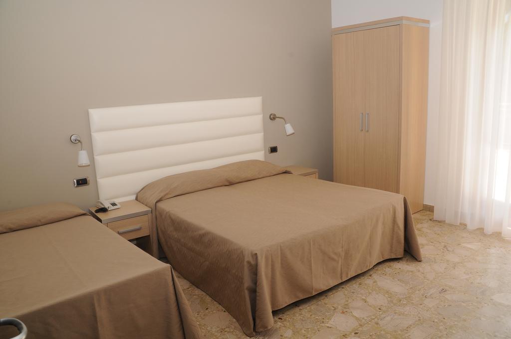 Hotel Florence San Benedetto del Tronto Eksteriør billede