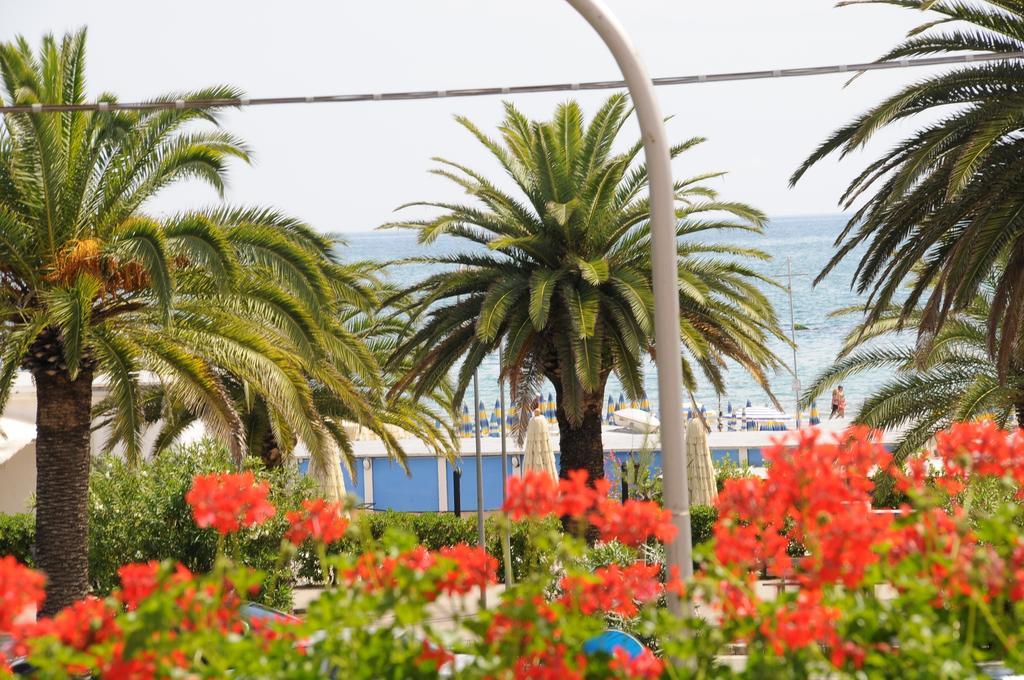 Hotel Florence San Benedetto del Tronto Eksteriør billede